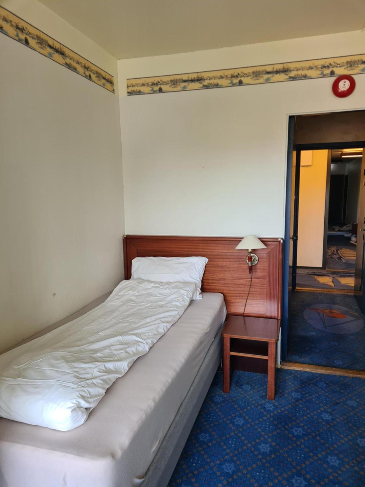 Skap Hostel Mandal Buitenkant foto